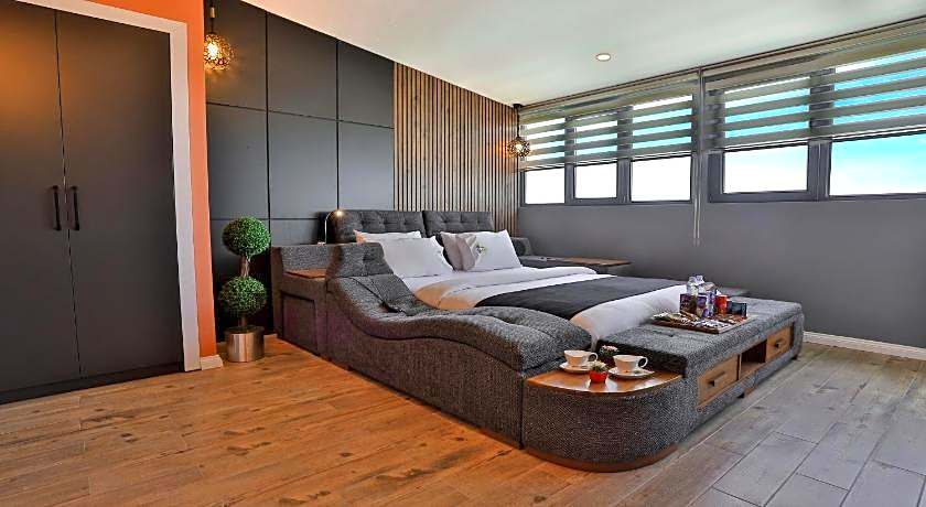 Sweet Home Suite Hotel