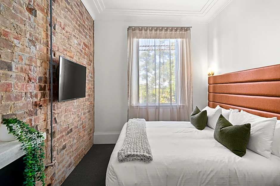 Grand Hotel and Studios