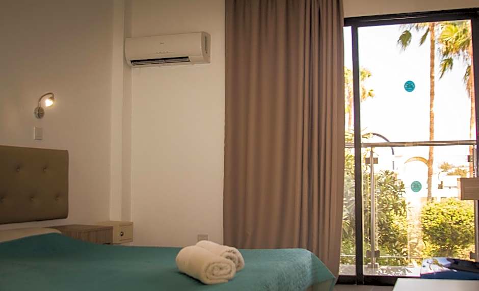 Pambos Napa Rocks Hotel - Adults Only