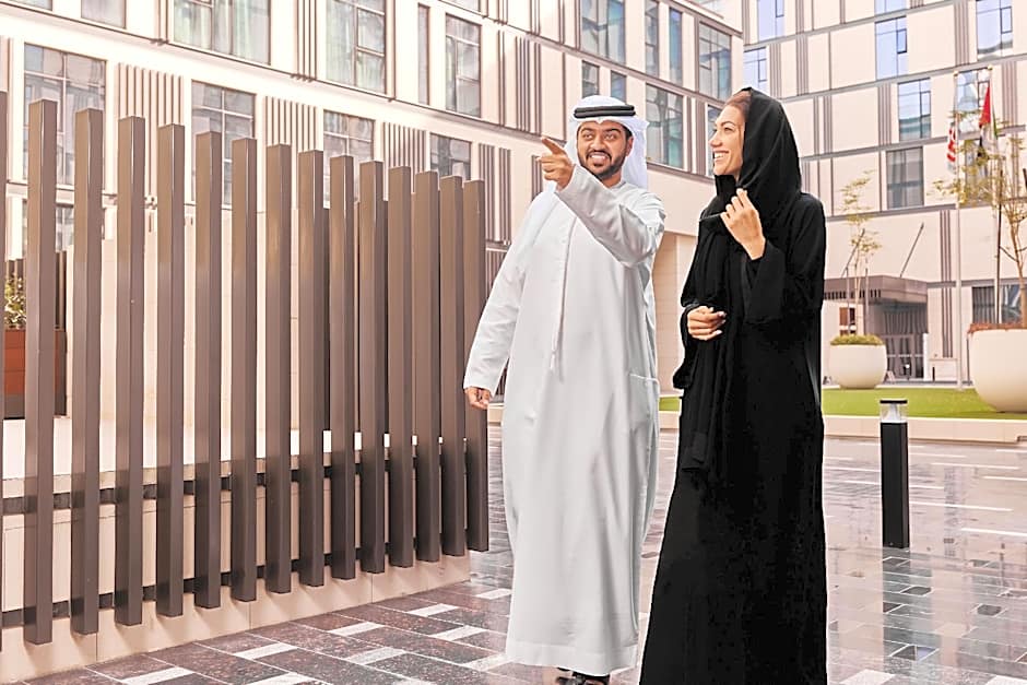 Staybridge Suites Dubai Al-Maktoum Airport By IHG