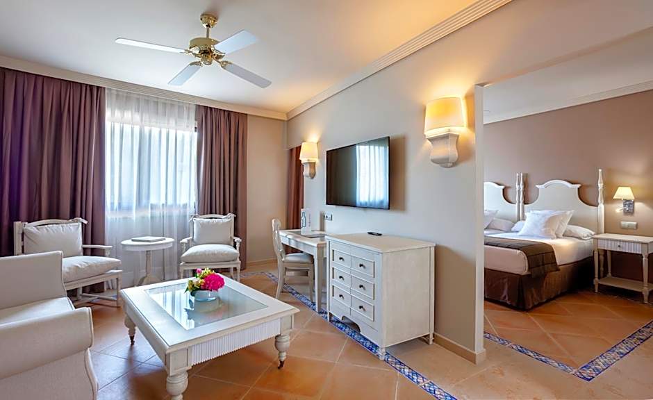 Foto 1 di 4 di Family Junior Suite
