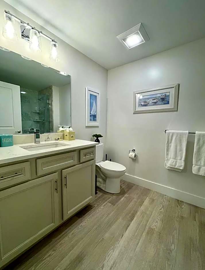Harbourtown Suite Water View