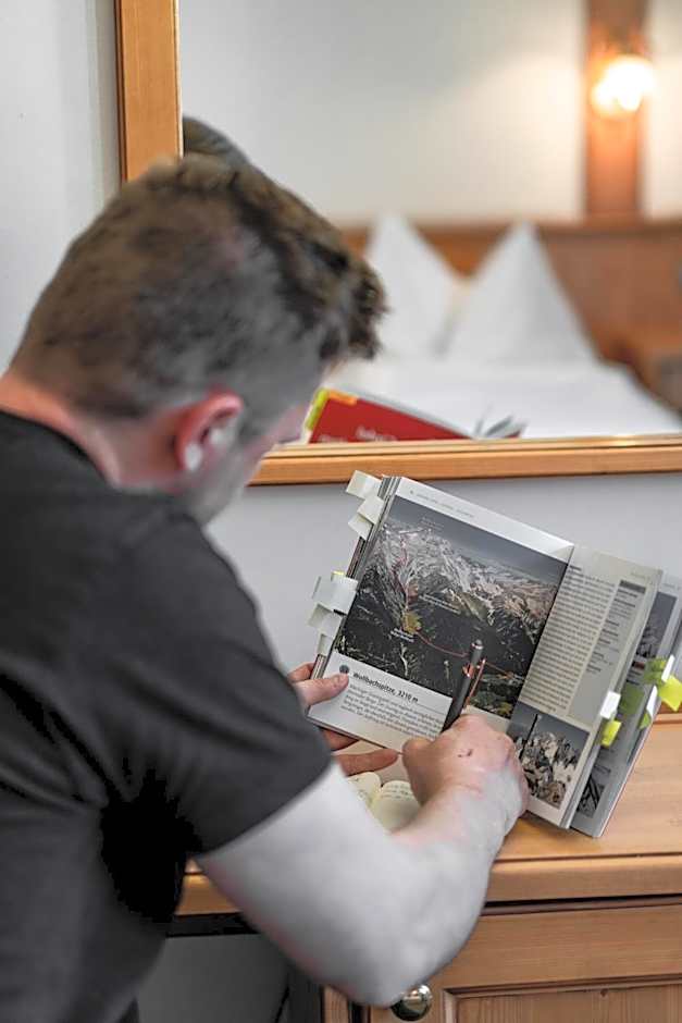 Hotel Wochtla Buam Aktivhotel am Kronplatz mit Sauna