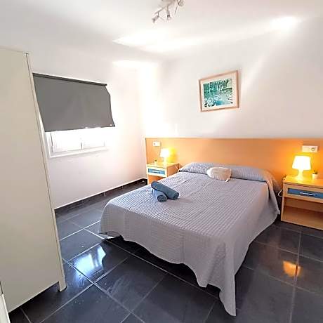 Standard Double Room with Shared Bathroom