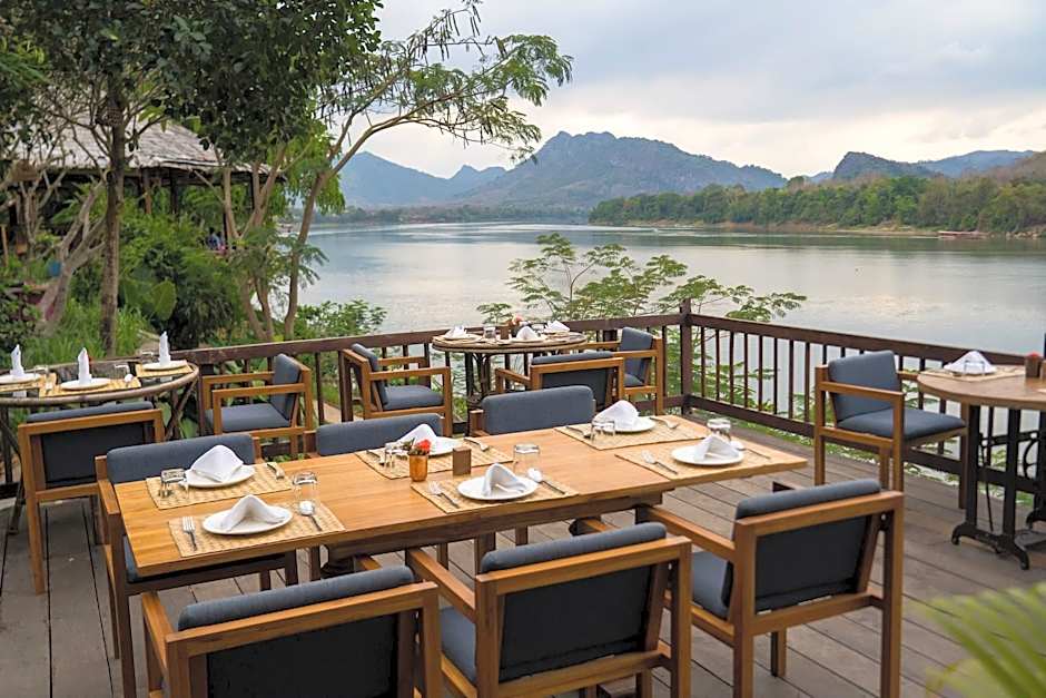 Ock Pop Tok Mekong Villa