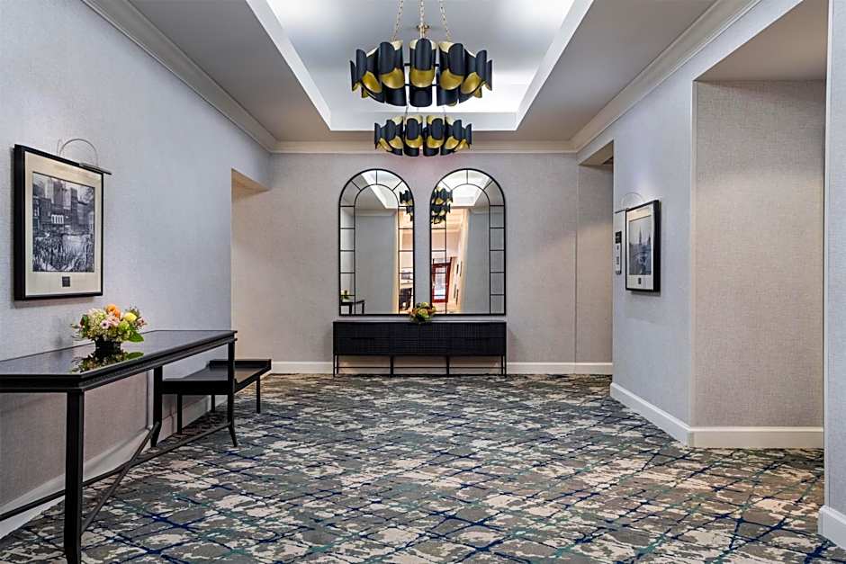 Hampton Inn & Suites Albany-Downtown