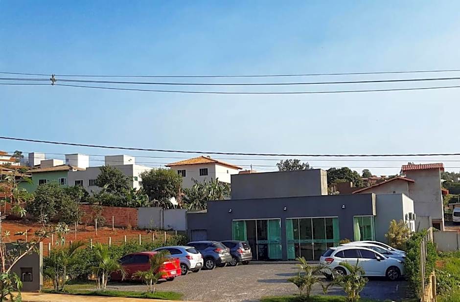 POUSADA LIMAS SUITES