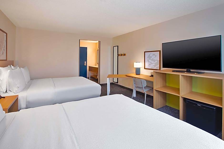 Spark by Hilton Walker Grand Rapids North