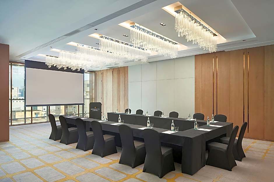 Intercontinental Zhengzhou By IHG