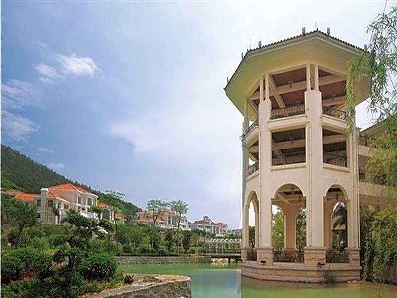 Wuyi Country Garden Phoenix Hotel