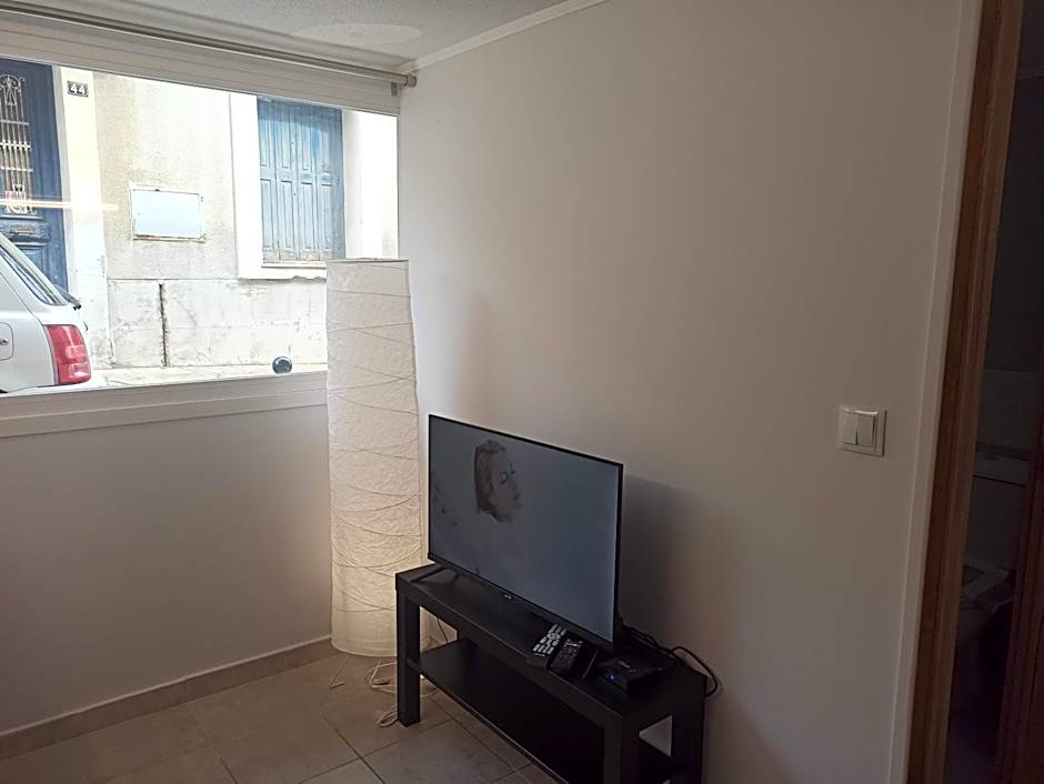 Data Chios Center semi basement