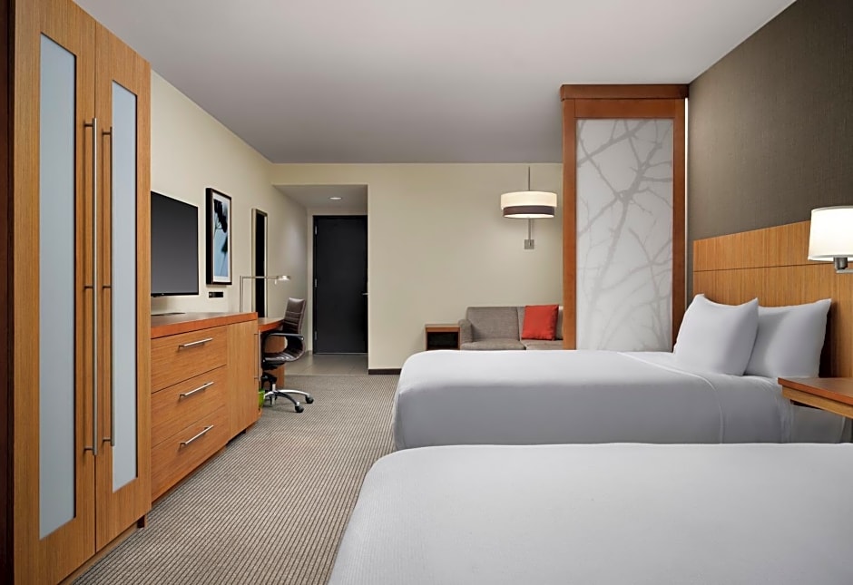 Hyatt Place Denver Downtown