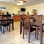 Americas Best Value Inn & Suites Macon at Eisenhower Pkwy