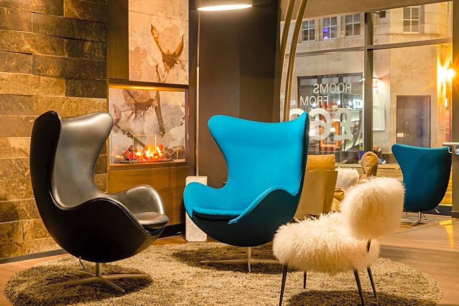 Motel One Manchester-Royal Exchange