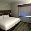 Holiday Inn Express Hotel & Suites Lincoln South By IHG