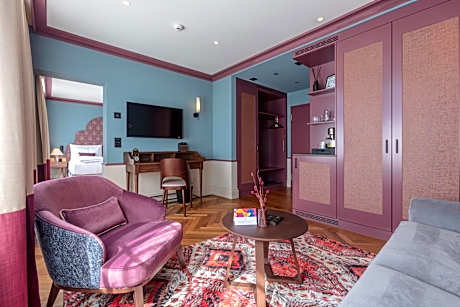 Junior Suite with Balcony