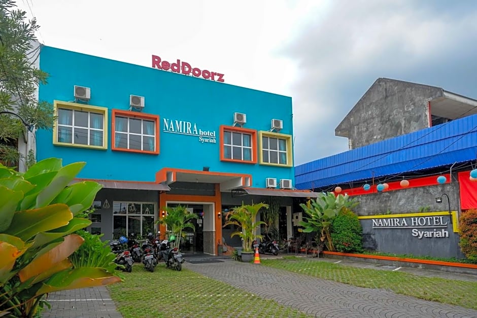 RedDoorz Syariah @ Namira Hotel