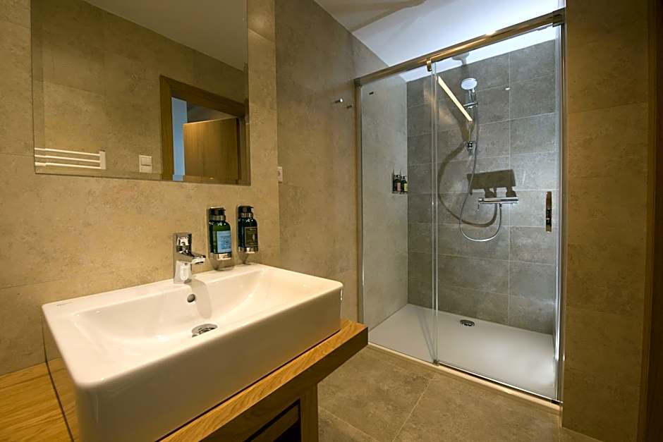Hotel Lesna – Adult Friendly