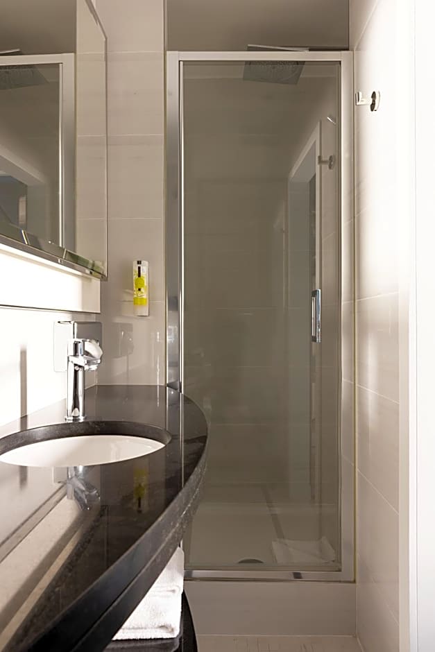 Petit Madeleine Hotel