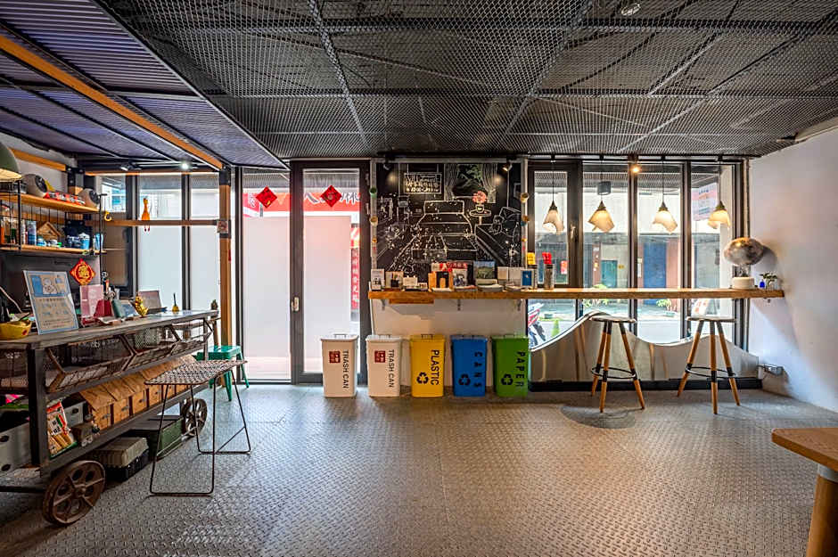 Light Hostel - Chiayi