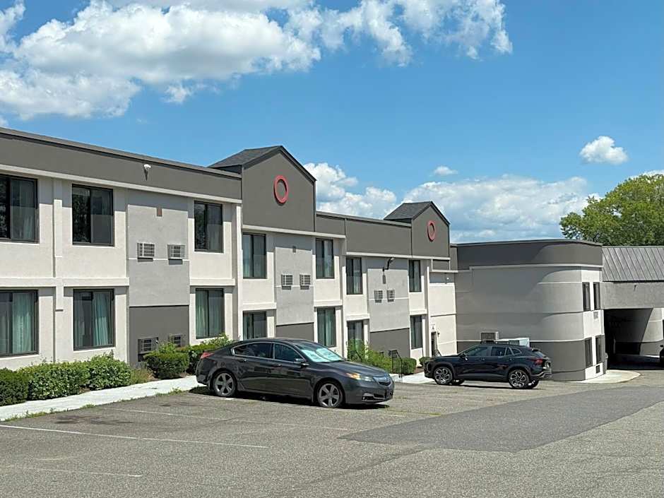 Ramada by Wyndham Newburgh/West Point