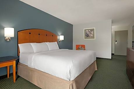 King Room - Non-Smoking