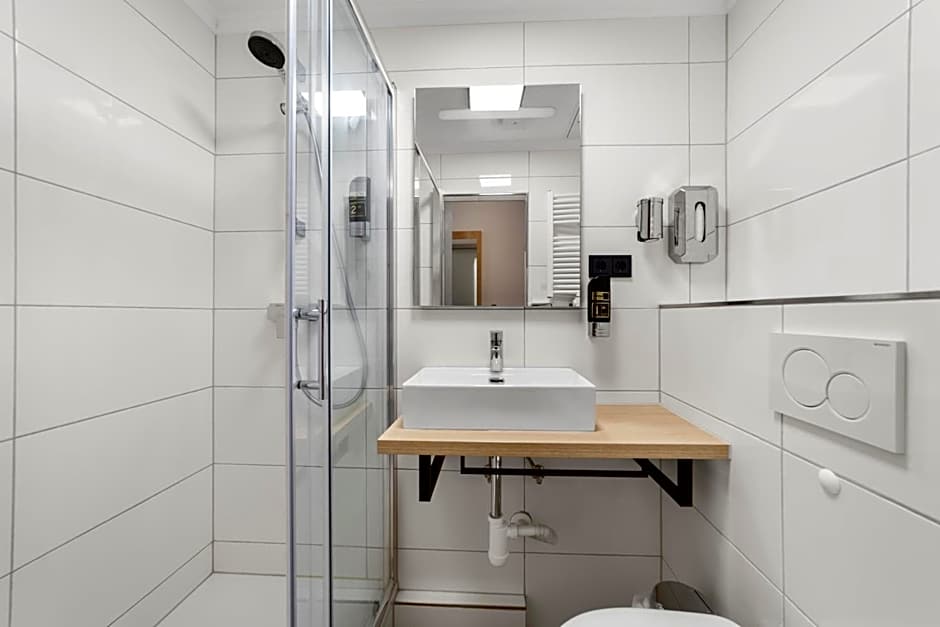 NEU - Sona Design Rooms - CITY CENTER -