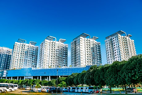 CSuites at 8 Newtown Mactan Cebu