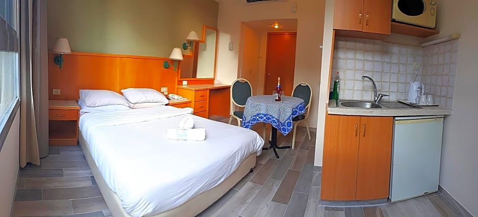 Marom Residence Romema