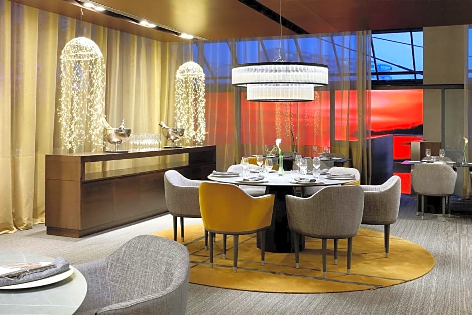 Hyatt Regency Barcelona Tower