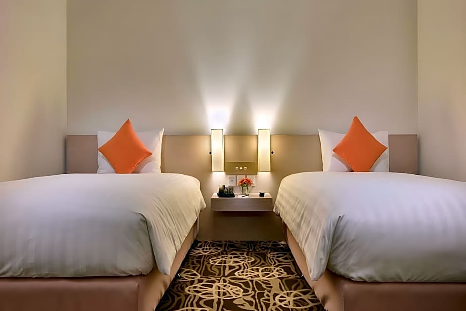 Sama-Sama Express KLIA Terminal 2 - Airside Transit Hotel