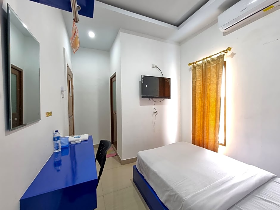 SUPER OYO 90457 Anara Residence & Guest House