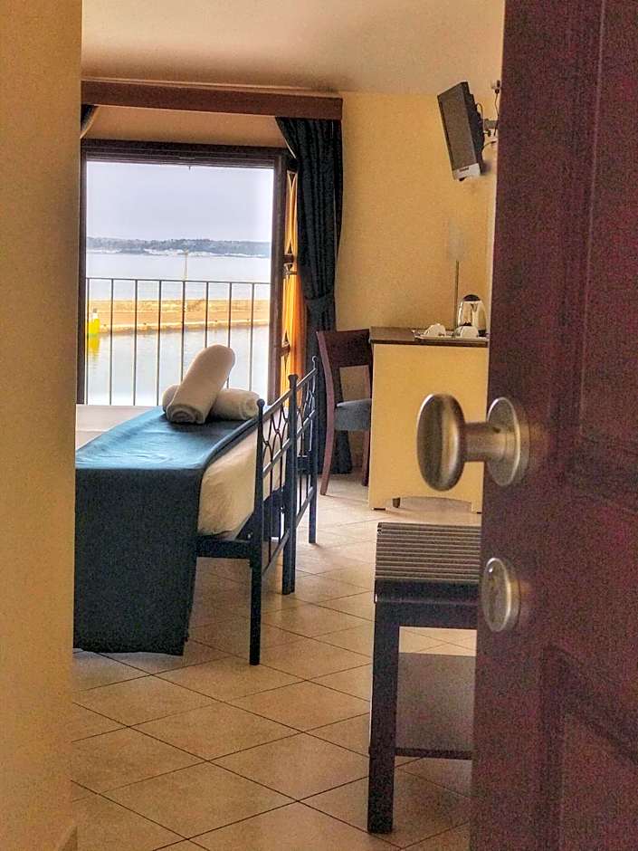 Al Pescatore Hotel & Restaurant