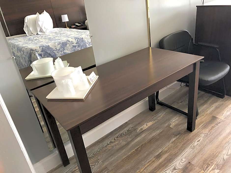 Budget Inn Express Bristol