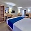 City Express by Marriott Manzanillo
