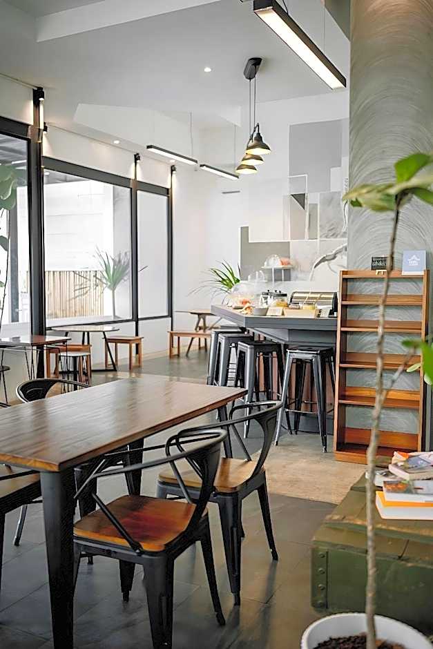 S 2 Modern Boutique Hotel