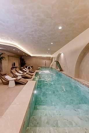 Evexia boutique hotel & Spa