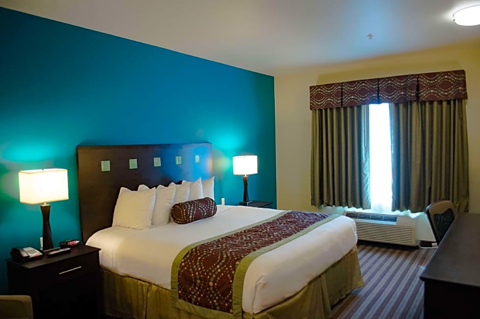 Best Western Plus Desoto Inn & Suites