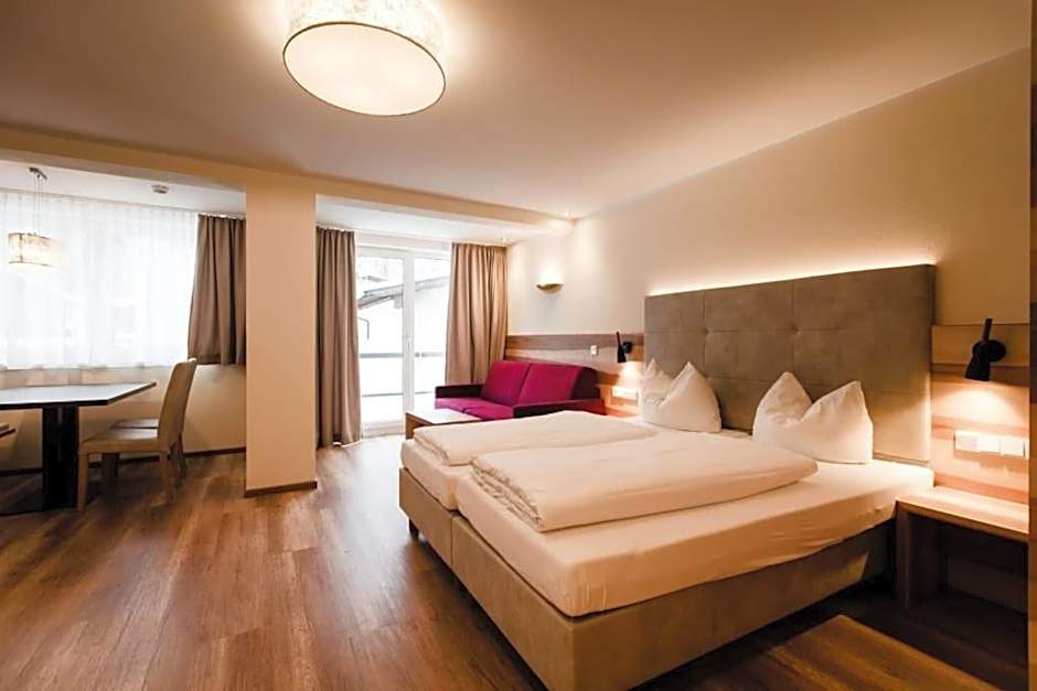 Aparthotel Dorfplatzl Garni