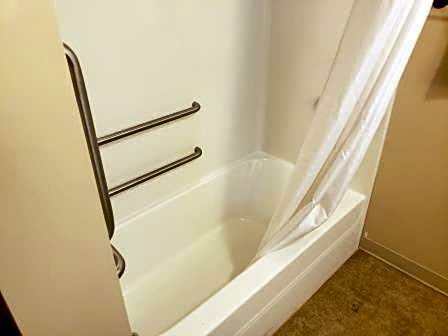 Clarion Hotel & Suites Williston