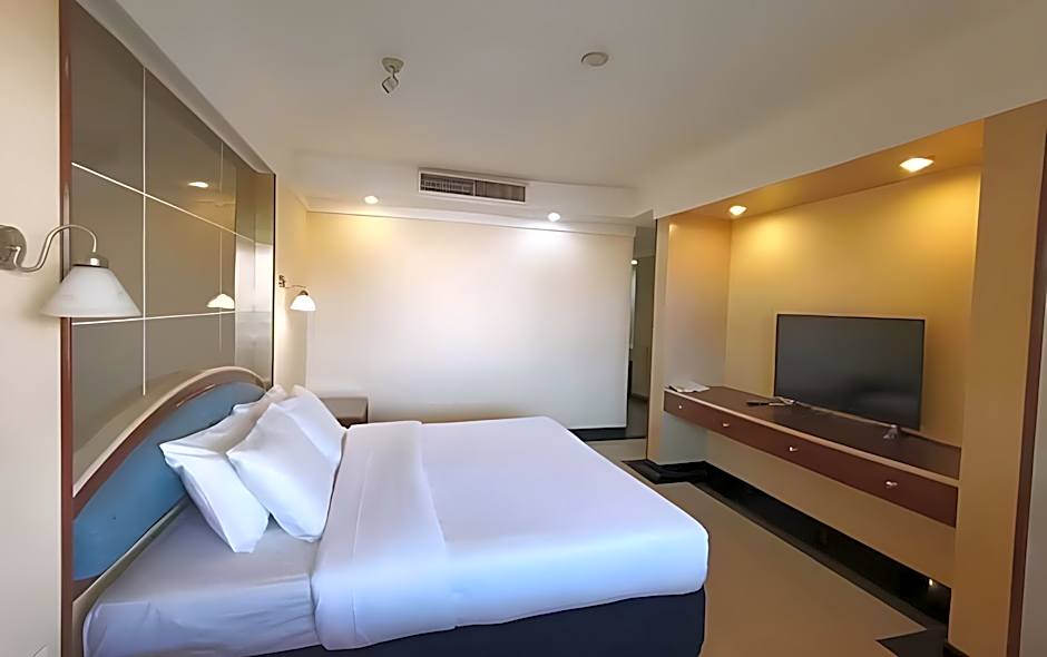 Tonkoon Hotel