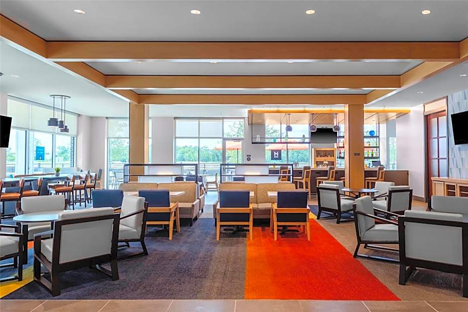 Hyatt House The Woodlands-Shenandoah