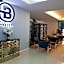 B Hotel