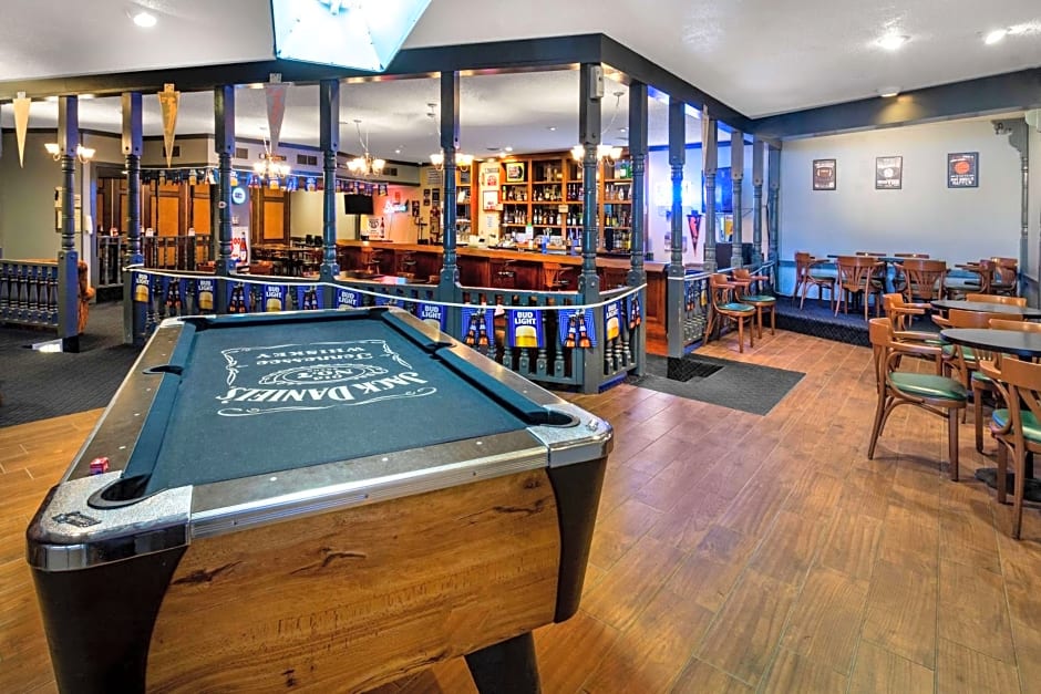 Days Inn & Suites by Wyndham Clovis