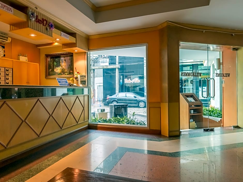 Eastiny Bella Vista Hotel