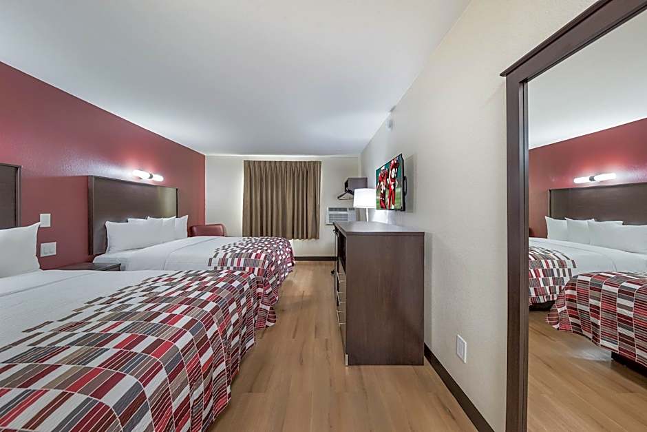 Red Roof Inn & Suites Denton