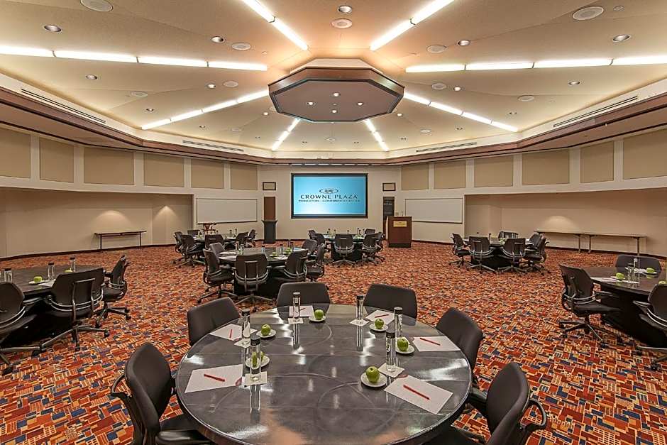 Crowne Plaza Princeton - Conference Center by IHG