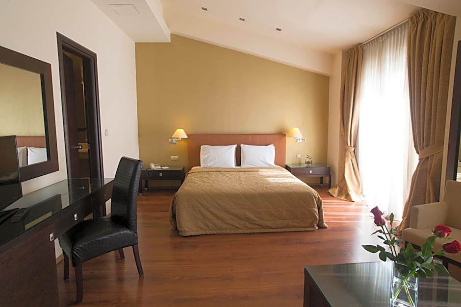 Davitel - Tobacco Hotel