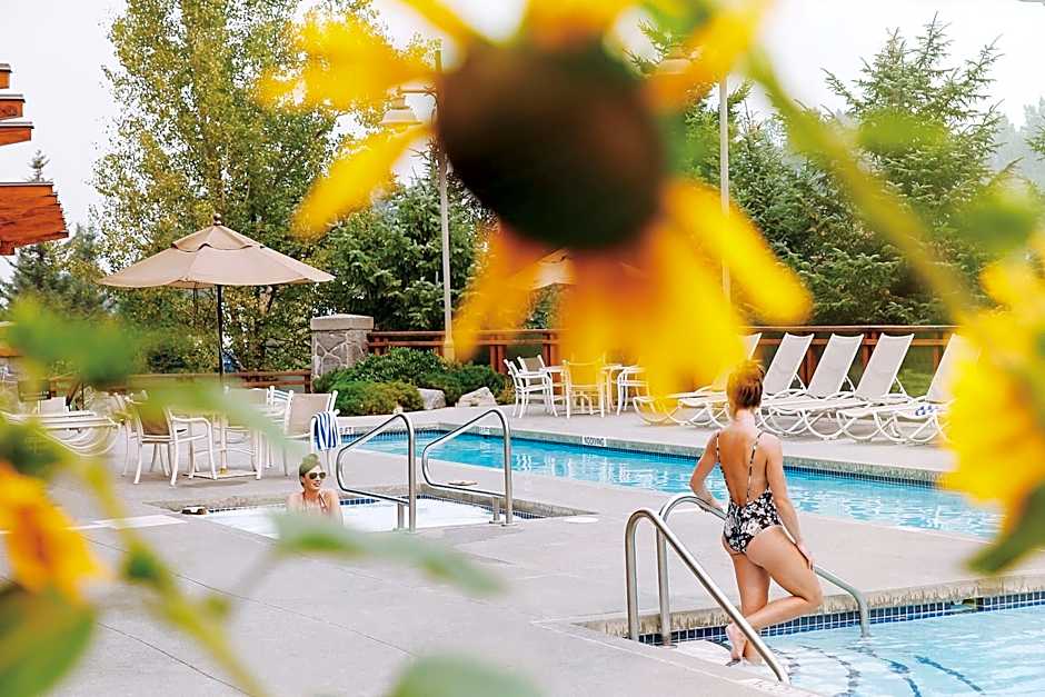 Pan Pacific Whistler Village Centre