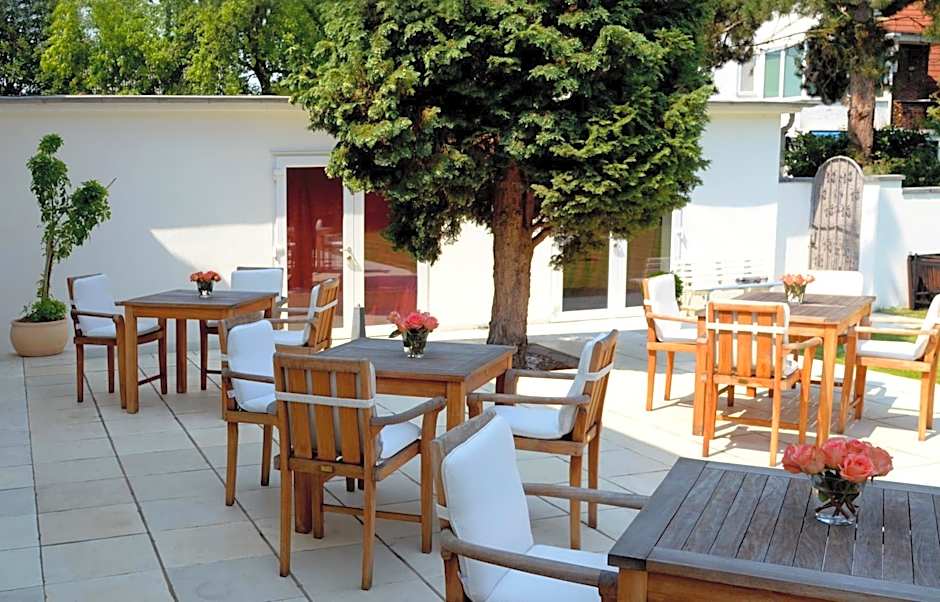 Hotel Destination 21